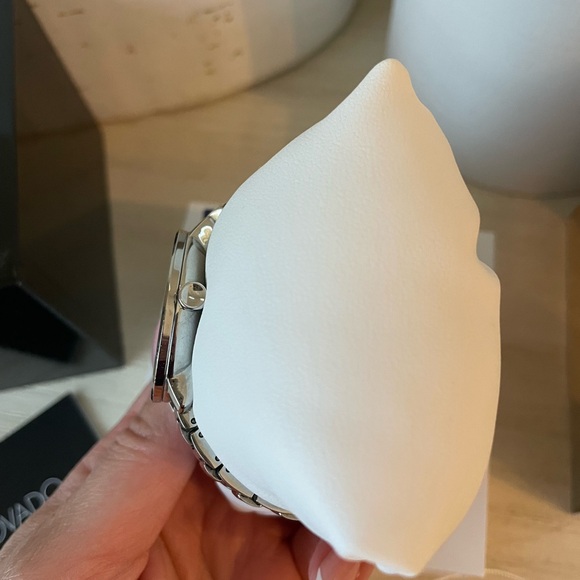 Movado bold watch - Picture 5 of 13